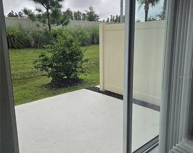 2264 Paravane Way - Photo Thumbnail 27