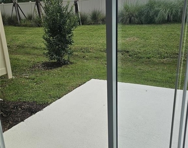 2264 Paravane Way - Photo Thumbnail 28