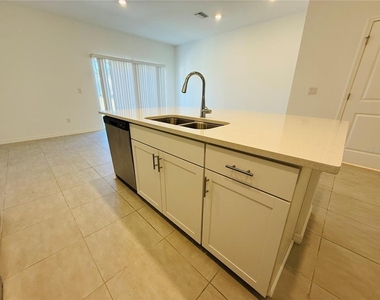 2264 Paravane Way - Photo Thumbnail 7