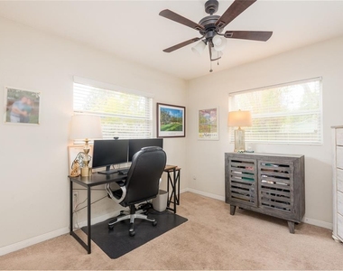 2407 S Harold Avenue - Photo Thumbnail 20