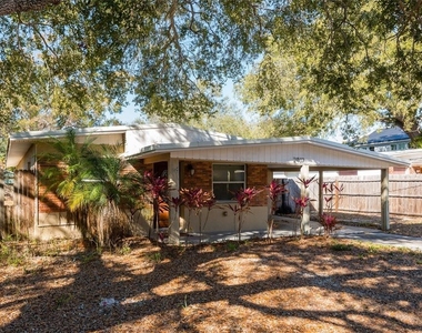 2407 S Harold Avenue - Photo Thumbnail 2