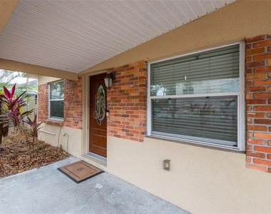 2407 S Harold Avenue - Photo Thumbnail 3