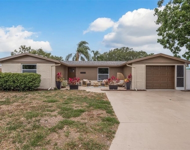 4036 Sunray Drive - Photo Thumbnail 1