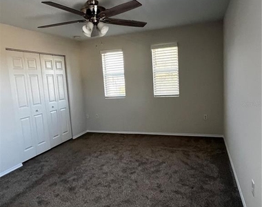18916 Randall Place - Photo Thumbnail 19