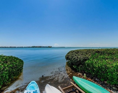 6218 Palma Del Mar Boulevard S - Photo Thumbnail 19