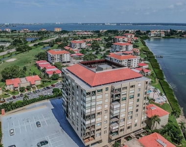 6218 Palma Del Mar Boulevard S - Photo Thumbnail 17