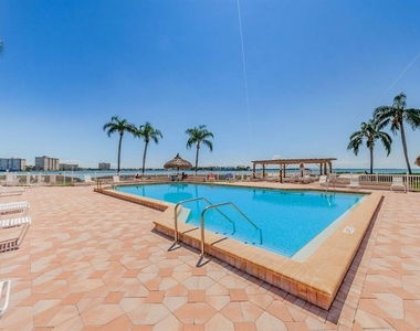 6218 Palma Del Mar Boulevard S - Photo Thumbnail 16
