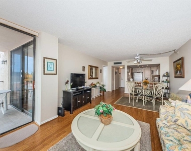 6218 Palma Del Mar Boulevard S - Photo Thumbnail 3