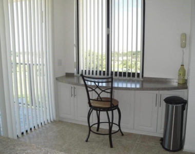 6104 Palma Del Mar Boulevard S - Photo Thumbnail 5