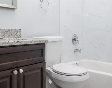 401 Albatross Court - Photo Thumbnail 9