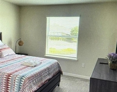 7239 Oakmoss Loop - Photo Thumbnail 17