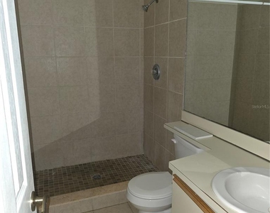 6031 Scotchwood Glen - Photo Thumbnail 5