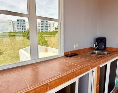 Ph-7 La Costa Apts - Photo Thumbnail 19