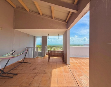 Ph-7 La Costa Apts - Photo Thumbnail 4