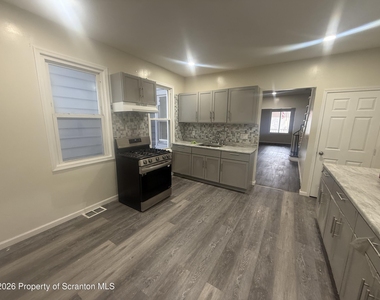 216 Horton Street - Photo Thumbnail 1