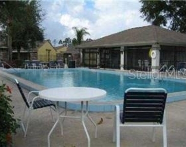 104 Creekside Way - Photo Thumbnail 9