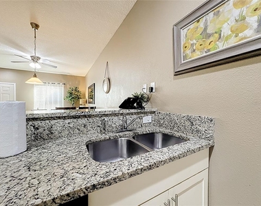 8986 Shine Drive - Photo Thumbnail 11