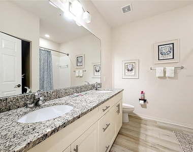 8986 Shine Drive - Photo Thumbnail 18
