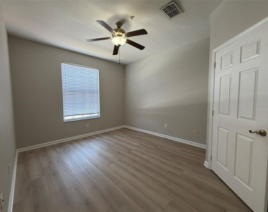 13524 Turtle Marsh Loop - Photo Thumbnail 6