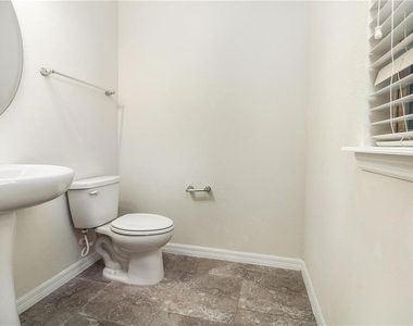 16507 Outter Grove Alley - Photo Thumbnail 9