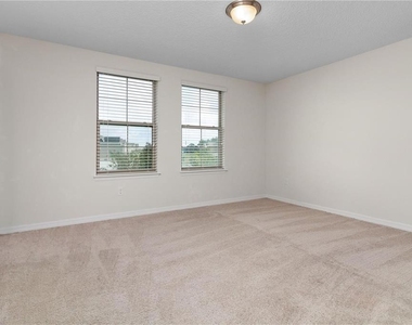 16507 Outter Grove Alley - Photo Thumbnail 17