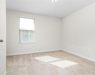16507 Outter Grove Alley - Photo Thumbnail 26