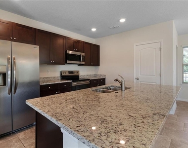 16507 Outter Grove Alley - Photo Thumbnail 13