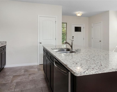 16507 Outter Grove Alley - Photo Thumbnail 12