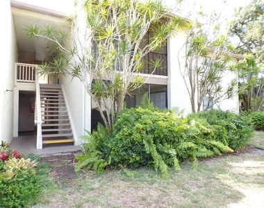 634 Bird Bay Drive E - Photo Thumbnail 2