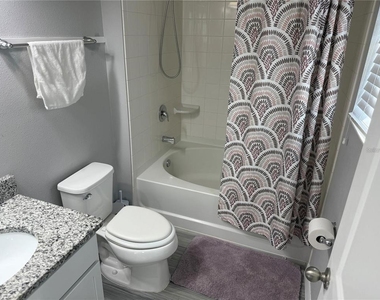 5151 Adelaide Drive - Photo Thumbnail 20