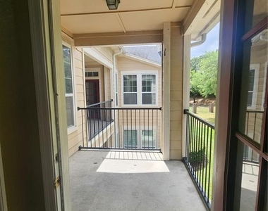 1101 Vintage Village Lane - Photo Thumbnail 22