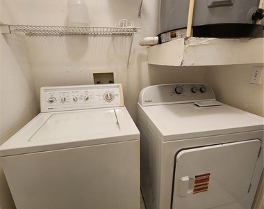 1101 Vintage Village Lane - Photo Thumbnail 18
