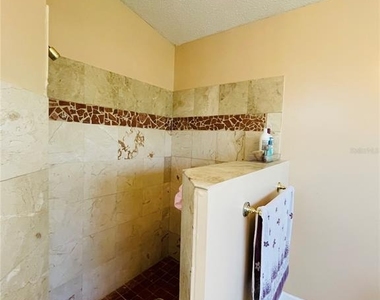 18310 Burkholder Circle - Photo Thumbnail 12