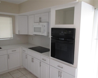 1275 Price Circle Nw - Photo Thumbnail 11