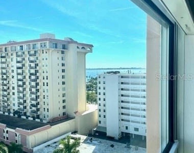 1350 Main Street - Photo Thumbnail 12