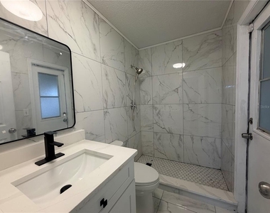 1365 Alton Road - Photo Thumbnail 10