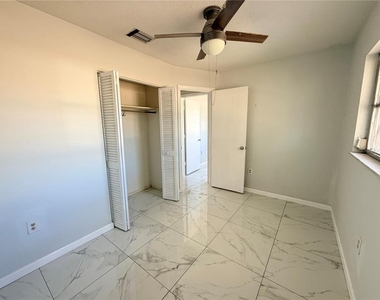 1365 Alton Road - Photo Thumbnail 6