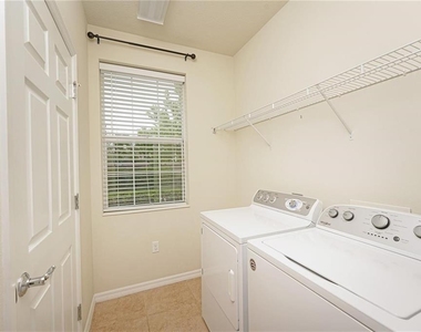 3770 82nd Avenue Circle E - Photo Thumbnail 14