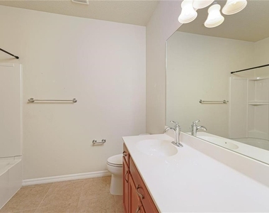 3770 82nd Avenue Circle E - Photo Thumbnail 21