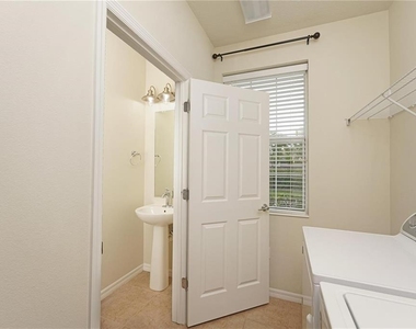 3770 82nd Avenue Circle E - Photo Thumbnail 13