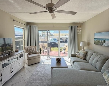 3808 Gulf Of Mexico Drive - Photo Thumbnail 10