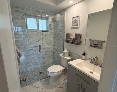 3808 Gulf Of Mexico Drive - Photo Thumbnail 18