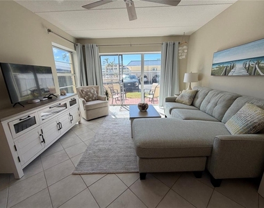 3808 Gulf Of Mexico Drive - Photo Thumbnail 9
