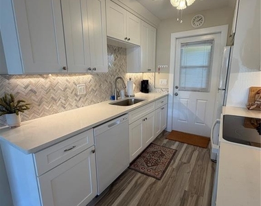 3808 Gulf Of Mexico Drive - Photo Thumbnail 3