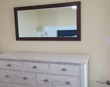 6400 Flotilla Drive - Photo Thumbnail 15