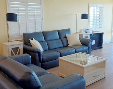 6400 Flotilla Drive - Photo Thumbnail 7