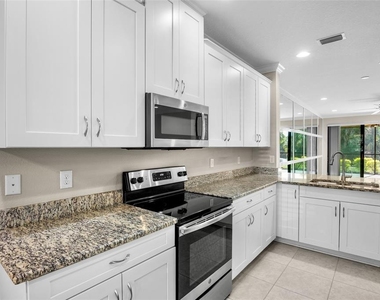 5425 Cicerone Street - Photo Thumbnail 8