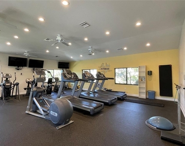 1664 Starling Drive - Photo Thumbnail 44