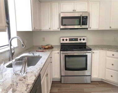1664 Starling Drive - Photo Thumbnail 5