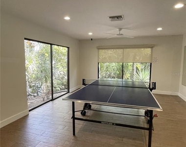 1664 Starling Drive - Photo Thumbnail 57